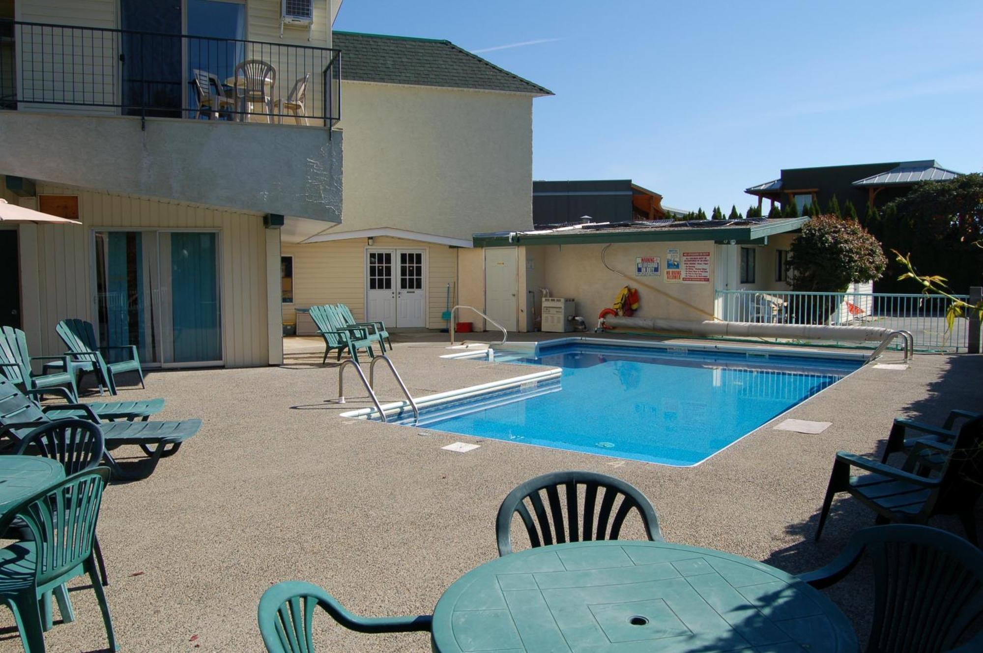 Summerland Motel 외부 사진