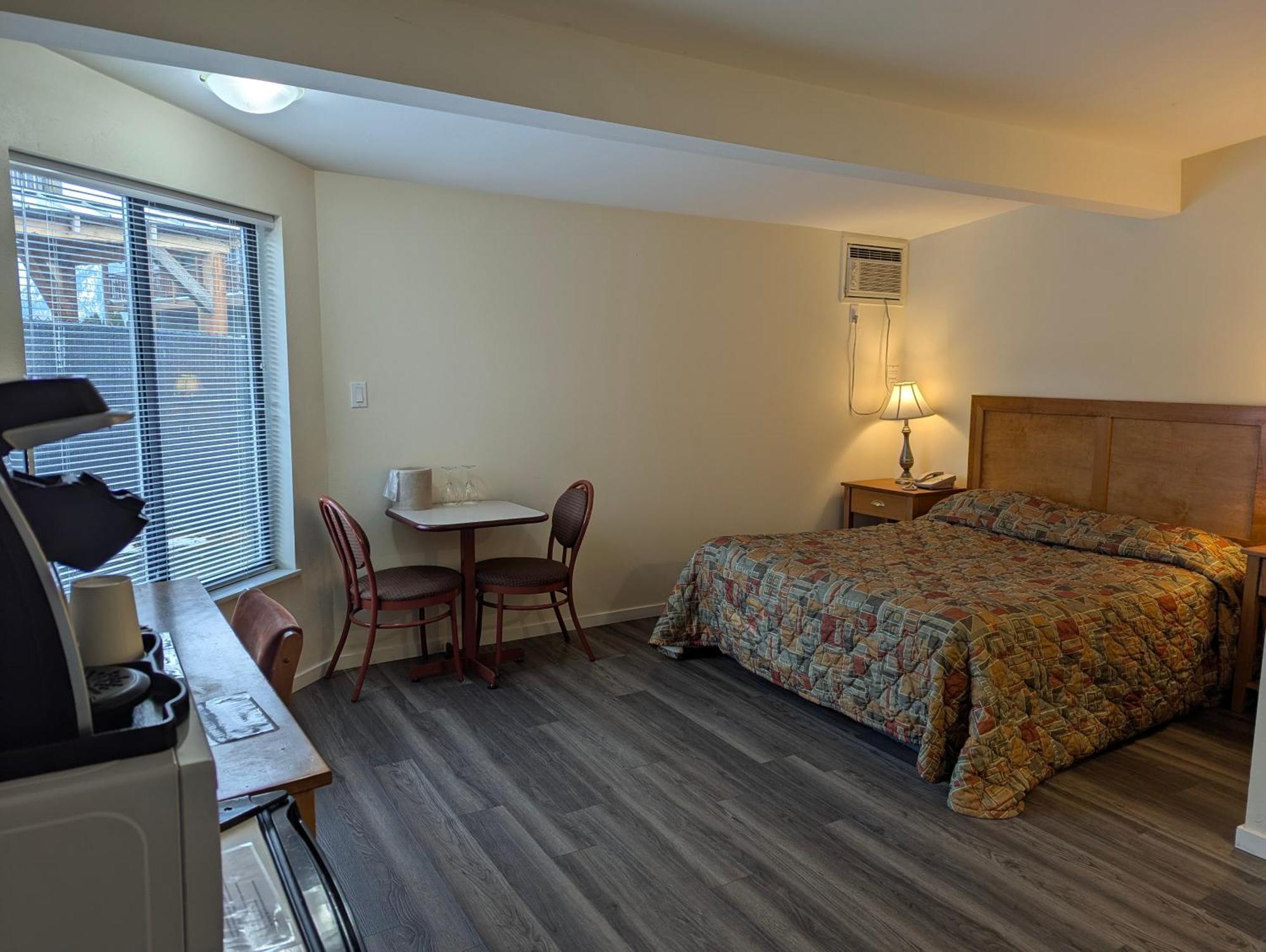 Summerland Motel 외부 사진