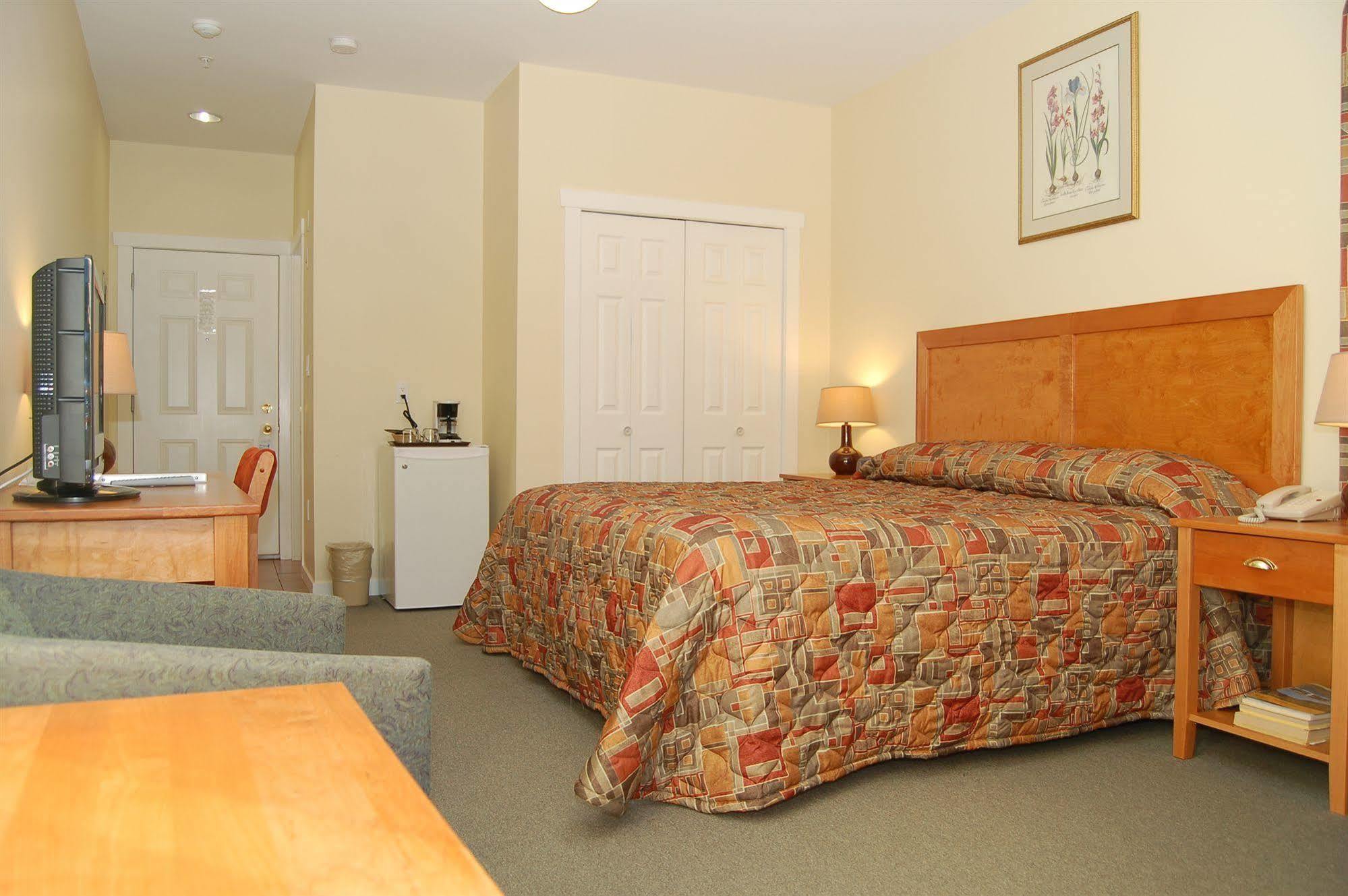 Summerland Motel 외부 사진